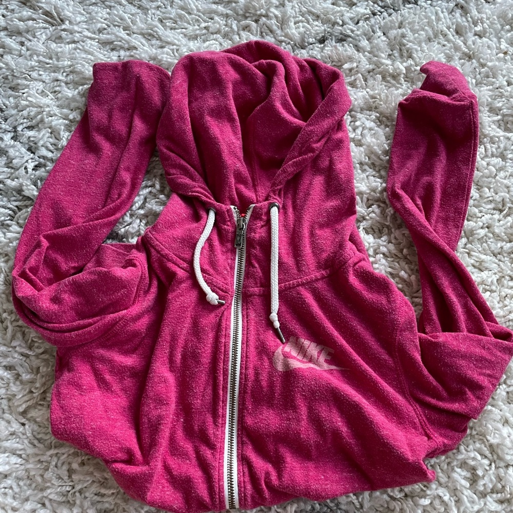 rally hoodie